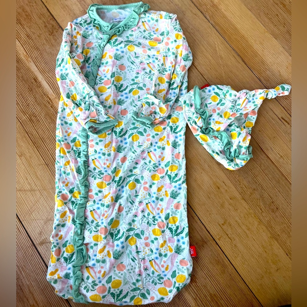 Magnetic Me Newborn Sleep Sack/Hat Set